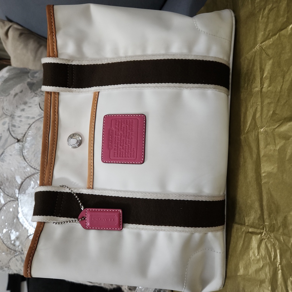 Coach "Hampton" White Full Size Tote